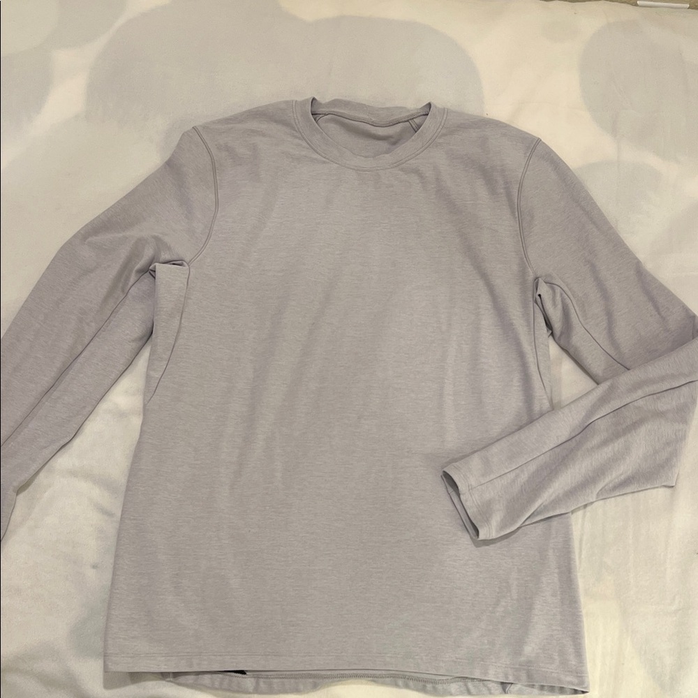 Men's Lululemon Sz Small  Gray Long Sleeve Running Shirt
